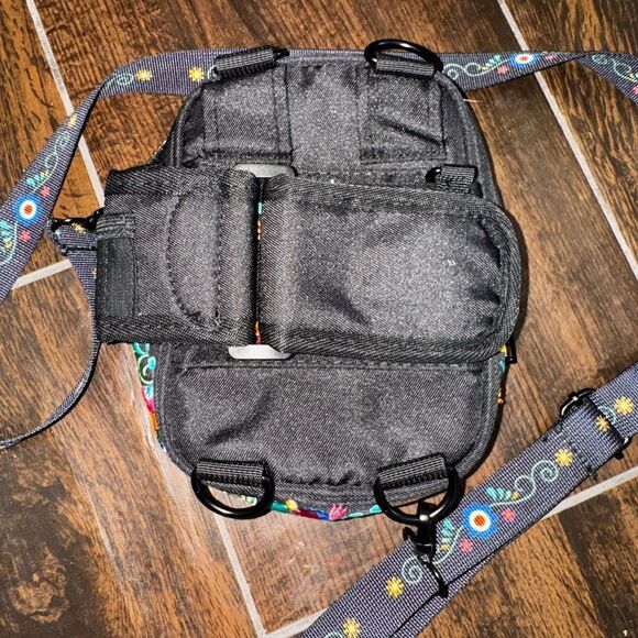 🌸 Bordado Embroidered Crossbody Bag + Tumbler Belt | Multi-Way Festival Ready 🌸 - Picture 7 of 12